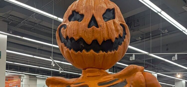Új piaci trend: már nyáron elkezdődik a Halloween